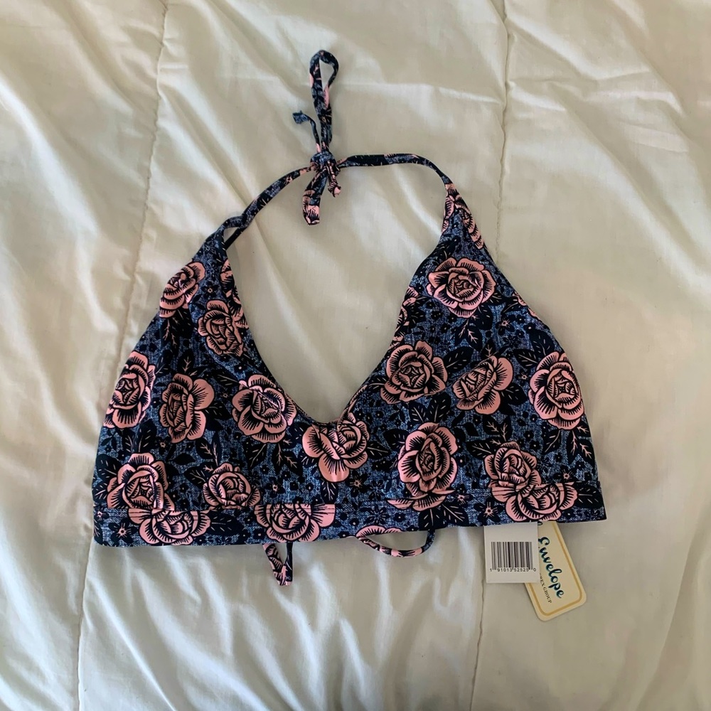 Bikini top